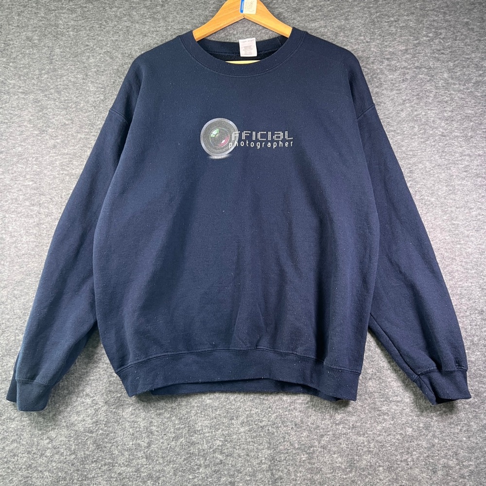 Gildan Heavy Blend Official Photographer Camera Graphic Sweatshirt Navy Blue‎ L